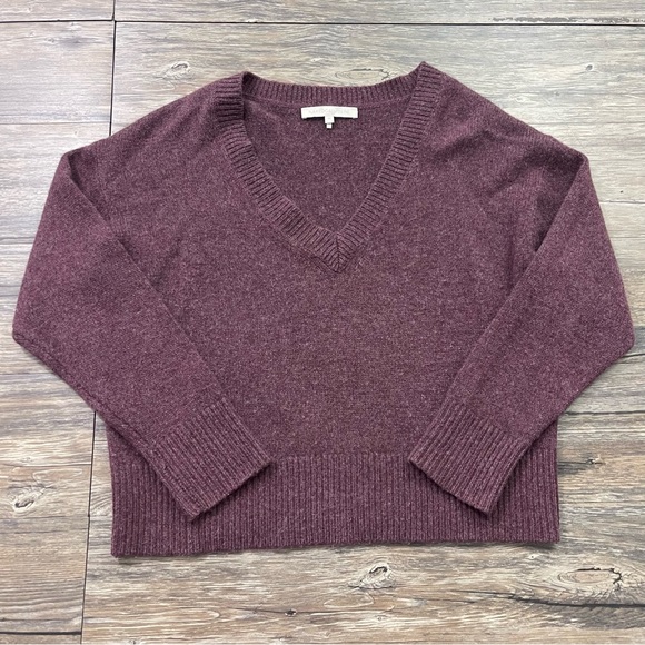 Naked Cashmere Aria Deep V-Neck Cashmere Sweater Womens Sz XS - Picture 2 of 6